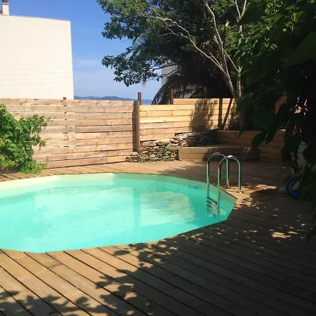 Studio A La Ciotat Avec Piscine Partagee Terrasse Amenagee Et Wifi A 2 Km De La Plage شقة *